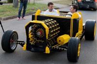 Ôtô làm từ đồ chơi Lego với 256 piston